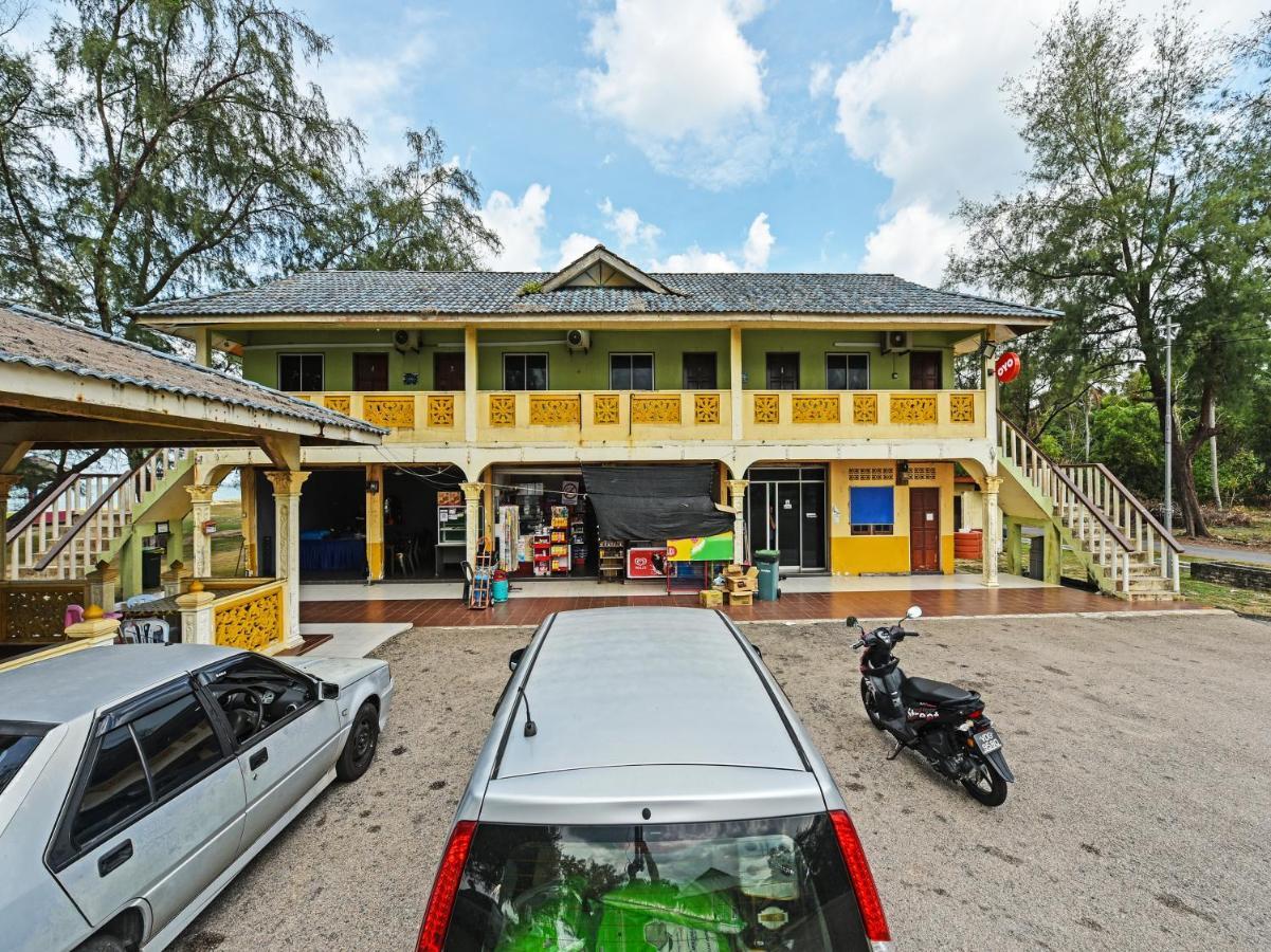 Oyo 90315 Chalet Pantai Rantau Panjang 瓜拉云冰 外观 照片