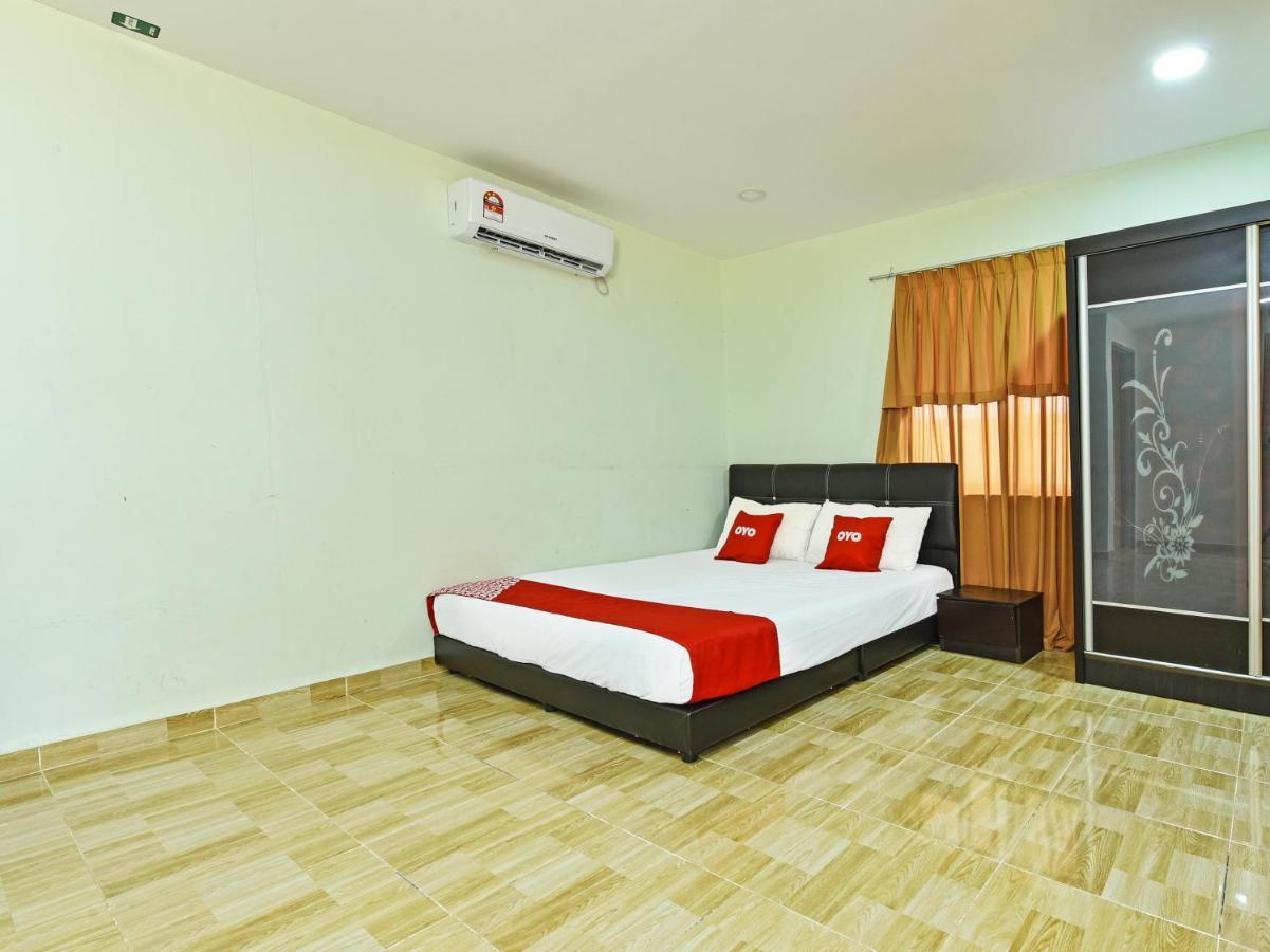 Oyo 90315 Chalet Pantai Rantau Panjang 瓜拉云冰 外观 照片